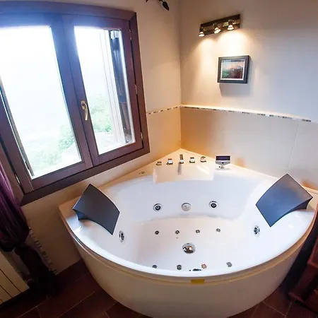 Hotel Balcon Del Pirineo Rural Ordesa 2*