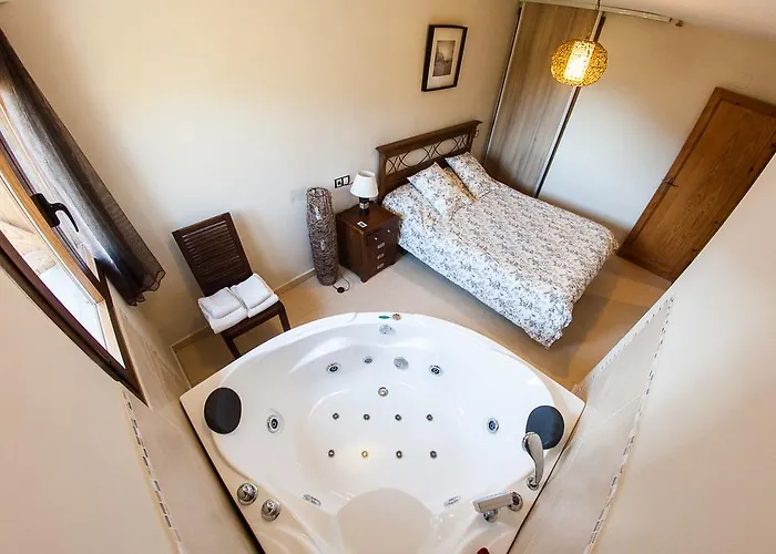 Hotel Balcon Del Pirineo Rural Ordesa 2*