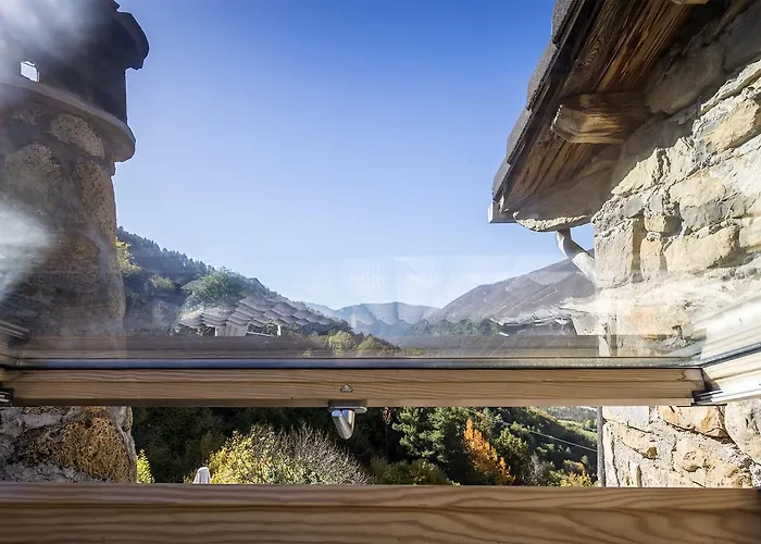 Hotel Balcon Del Pirineo Rural Ordesa 2*